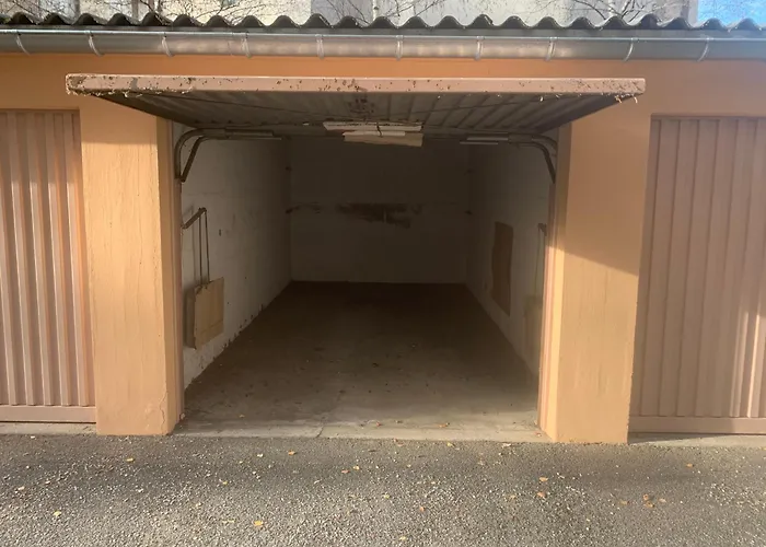 Le Marcellin - Garage - Terrasse