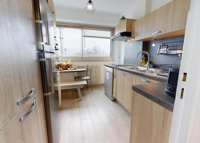 Le Marcellin - Garage - Terrasse アパート